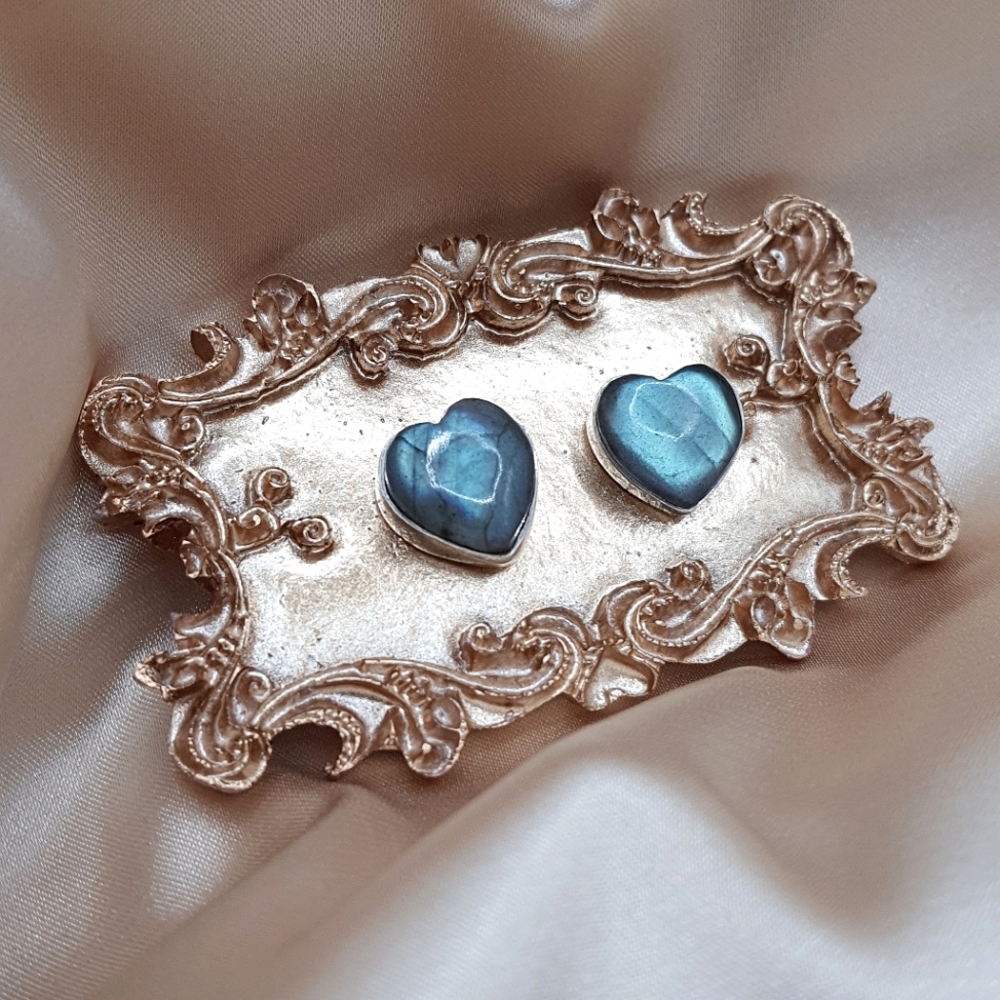 Heart Studs